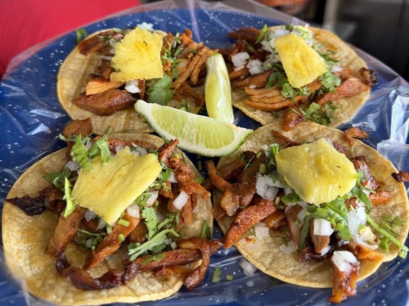 Taqueria Los Cuates food
